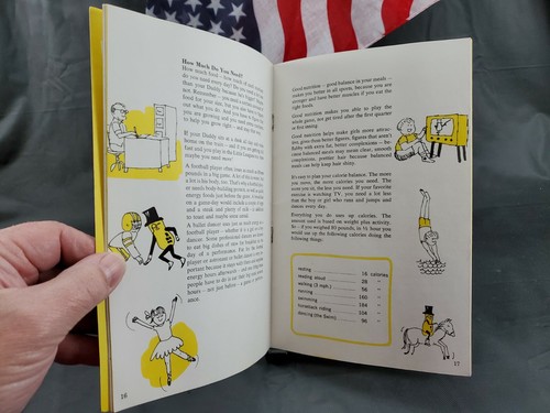 Mr Peanut's Guide To Nutrition 1970 32 Page Activity Book FREE SHIPPING!!! - Picture 4 of 5