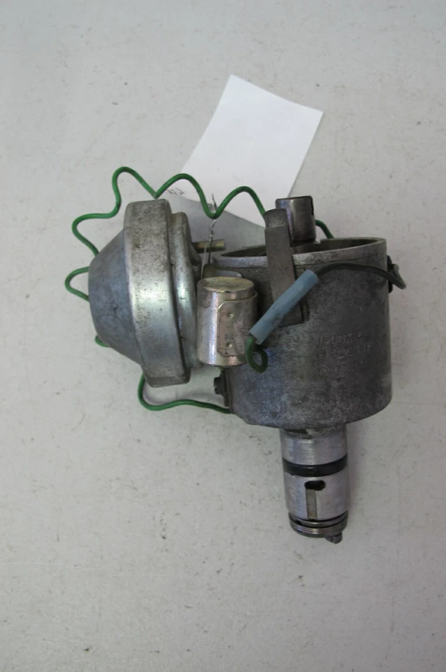Porsche 914 1.7 Distributor Bosch 0231174007 JFUDX4 022905205Q (#21) - Imagem 4 de 4