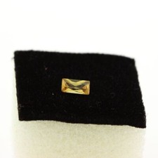 Pierres et Minéraux. 0.41 cts SCHEELITE . IF Chine.