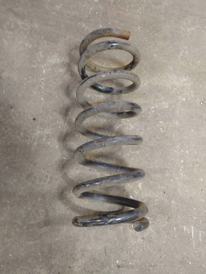 Chevy Camaro Pontiac Firebird 1986-1992 muelle helicoidal delantero OEM Foto 2 de 2