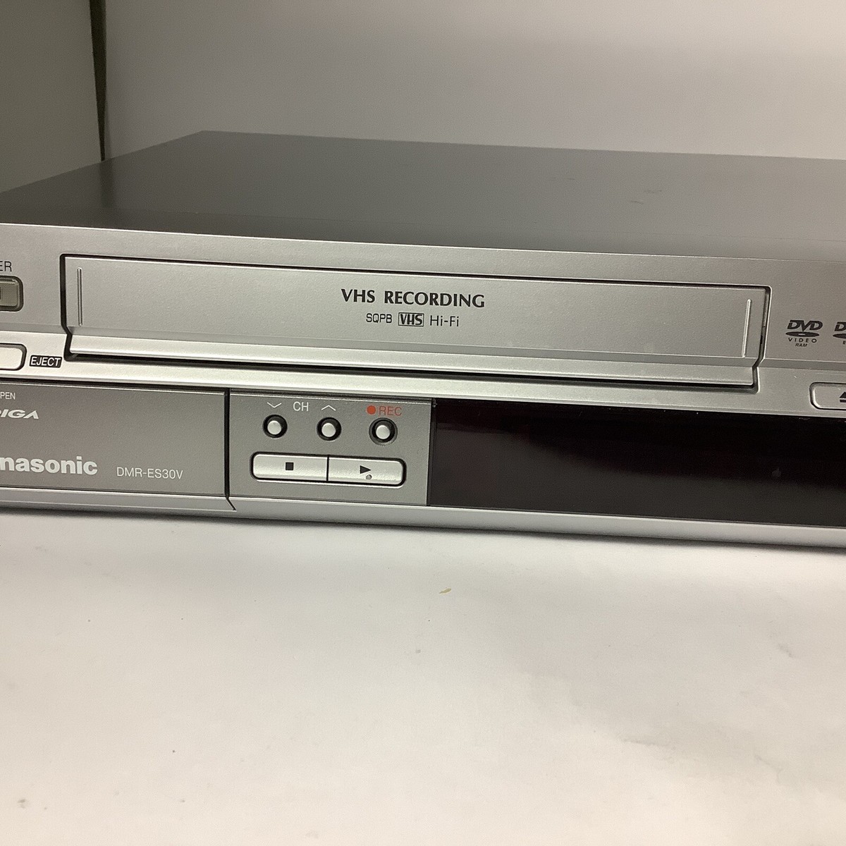 Panasonic DMR-ES30V ビデオ一体型DVDレコーダー ダビング パナソニック DVDレコーダー 一体型 ビデオデッキ DMR-ES30V