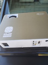 Quattro-HiFi PHZ62 LCD 1080p FHD 2500 ANSI 16:9 HDMI USB VGA White/Gold