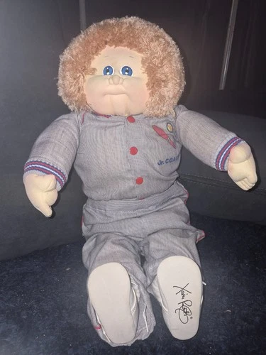 Original 1984 Xavier Roberts Little People Soft Sculpture Doll Cabbage Patch