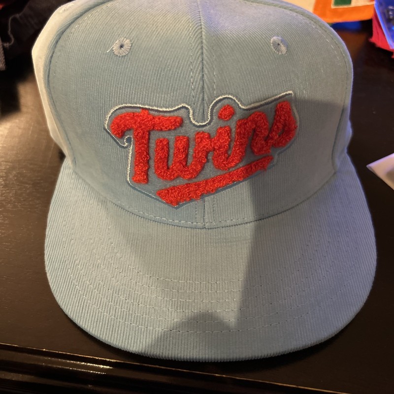 Lot Of Minnesota Twins items … All New