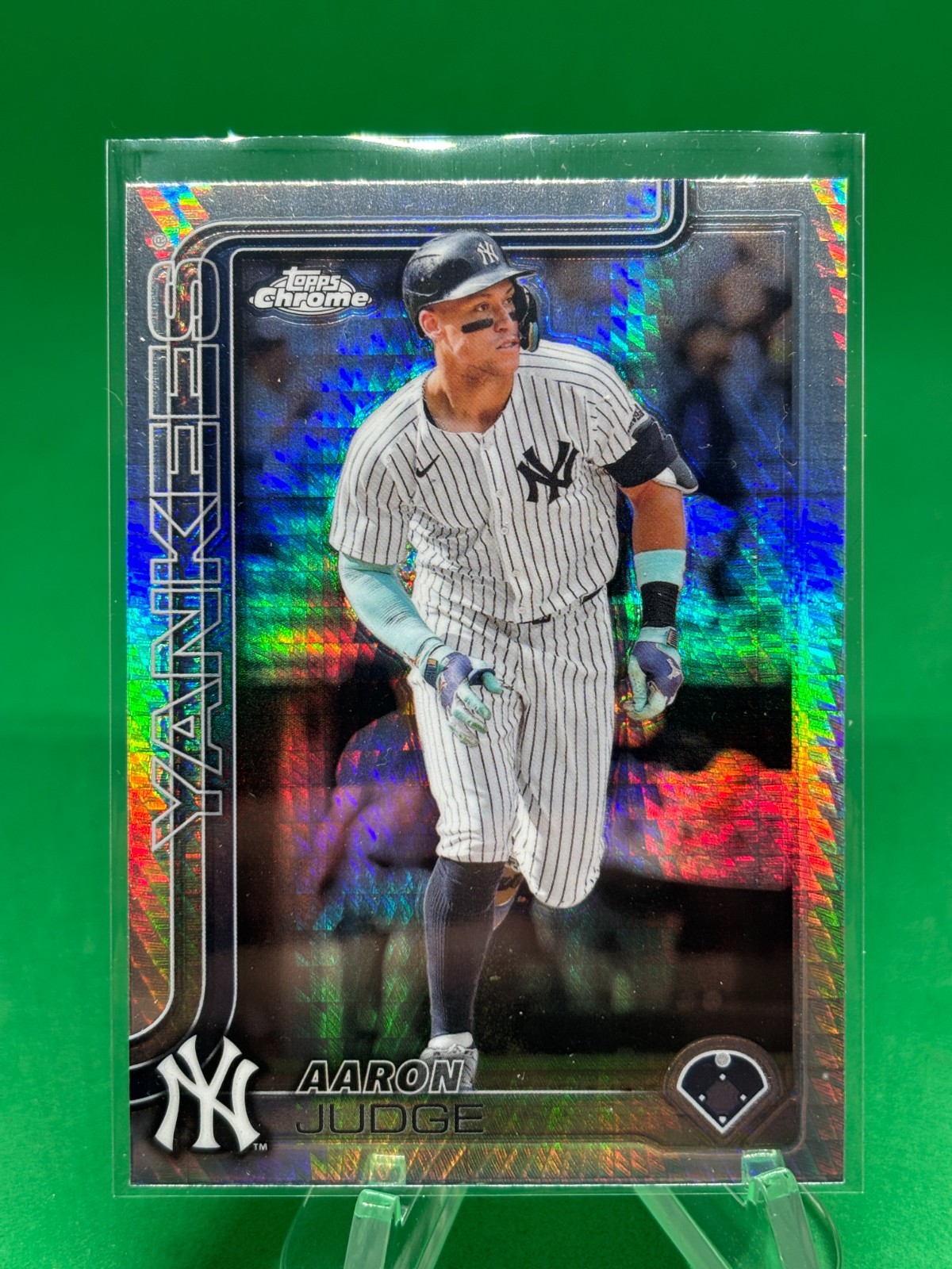 Aaron Judge Prism Refractor 2025 Topps Chrome New York Yankees #99