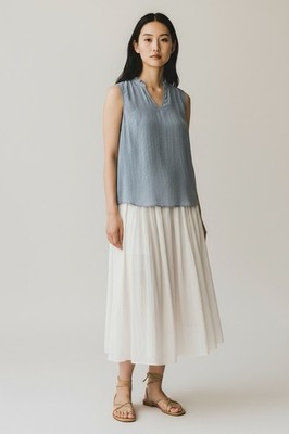 Modern Ambition Blue Fog Ruffled V-Neck Sleeveless Blouse Medium NWT Travel