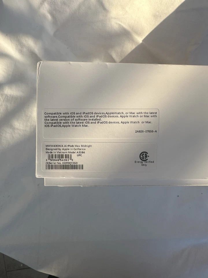 Apple Airpod Max Wireless Over Ear Noise Cancelling Headphones - Midnight  - Image 4 of 4