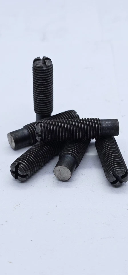 MD065628 Nuevo OEM Original Mitsubishi TORNILLO DE AJUSTE, BRAZO BASCULANTE Foto 4 de 4