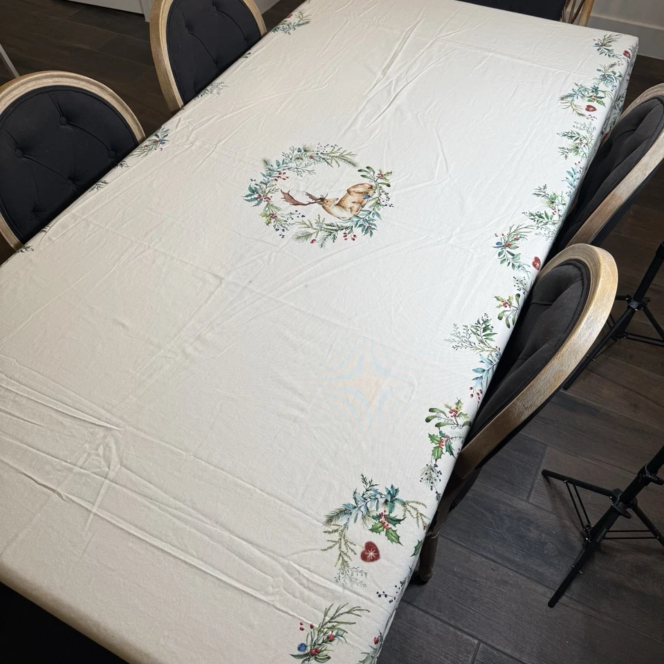 MAISON D' HERMINE Christmas Tablecloth Holly Time Birds Deer Mistletoe 60 X 120 - Image 4 of 4
