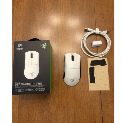 Razer DeathAdder V3 Pro Ultra-Light Wireless Gaming Mouse excellent condition