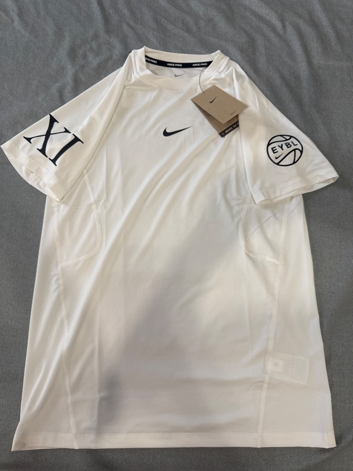 Nike Eybl Compression Shirt New - Youth X-Large
