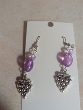 Grape earring, Purple Wine themed, NEW, for any wine lover...