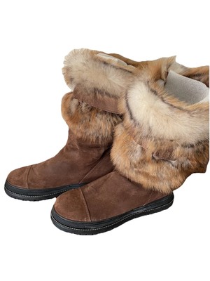 Stuart Weitzman Women's Brown Snow Boots Cold Weather Nice