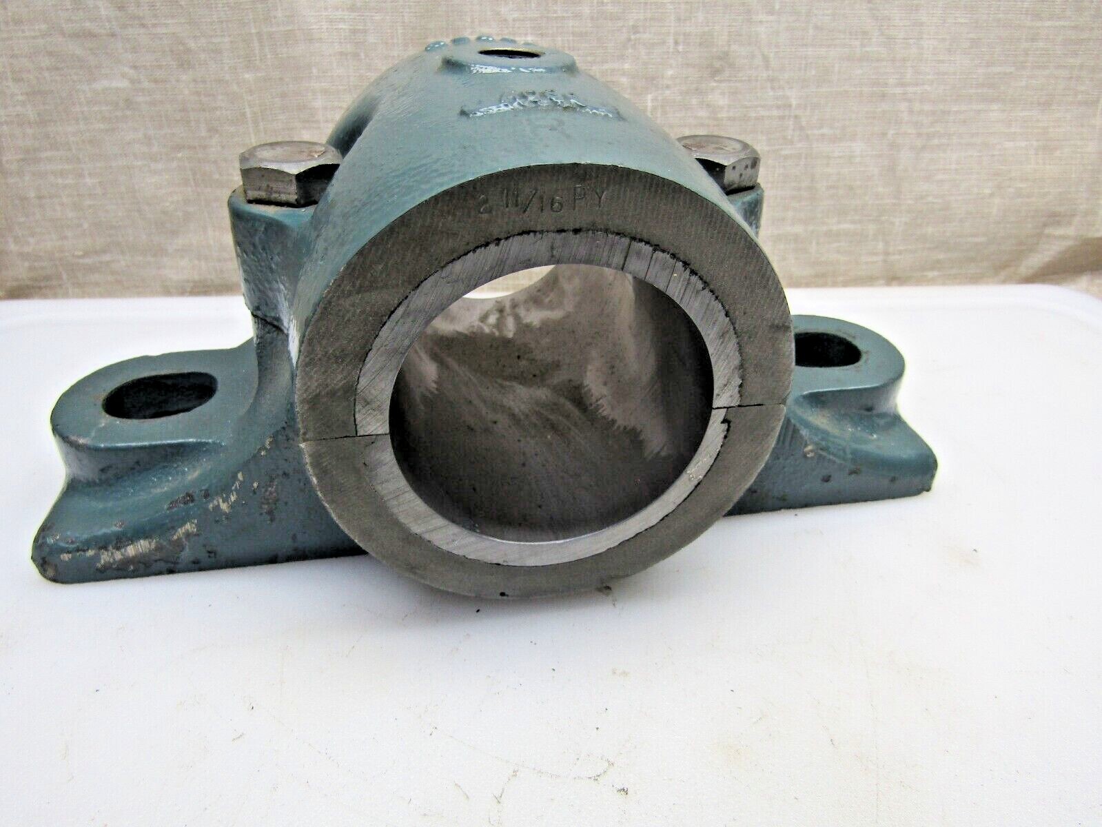 Dodge 006070 211/16" Pillow Block Plain Sleeve Bearing P2BBASP211 eBay