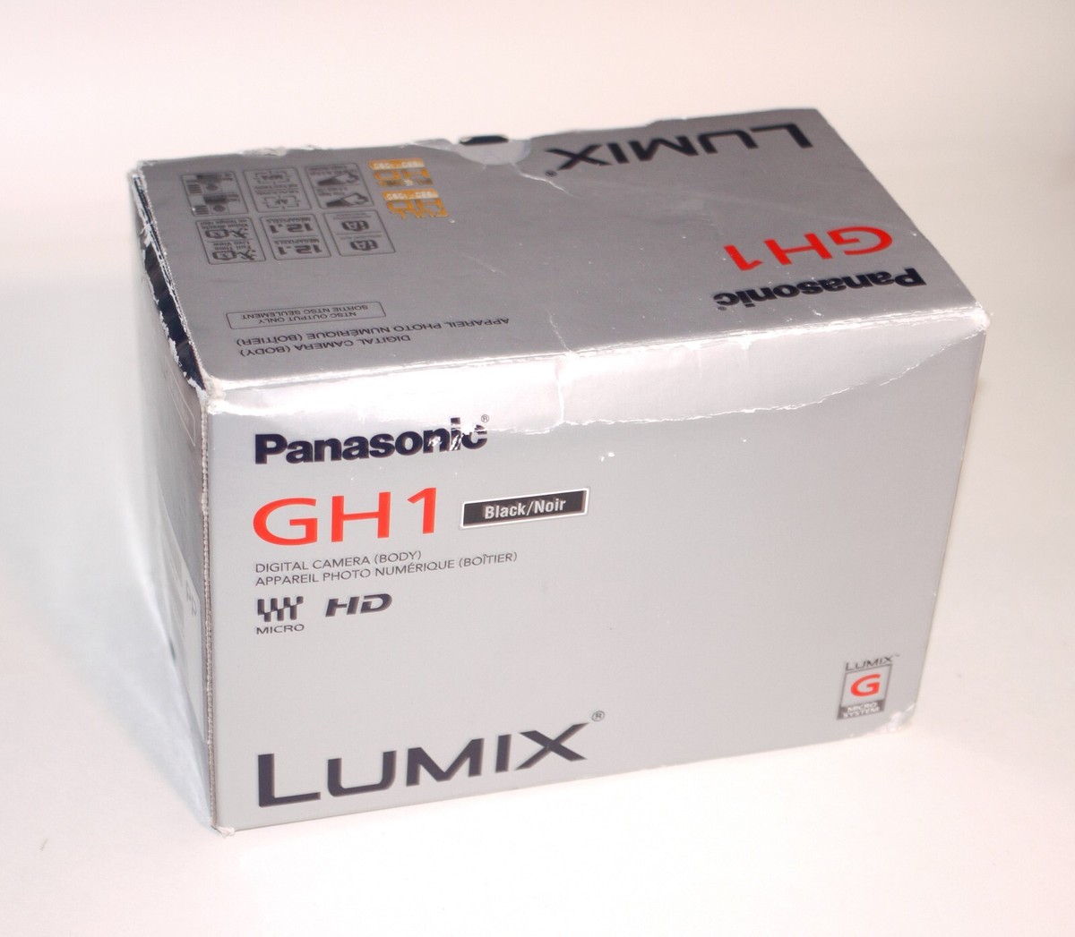 Panasonic LUMIX DMC−GH1 Panasonic-DMC-GH1_1.jpg?auto=
