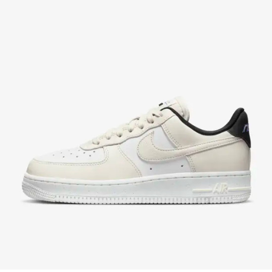 Женская обувь Nike Air Force 1 с кокосовым молоком (DZ2708-101) доставлена ускоренной доставкой