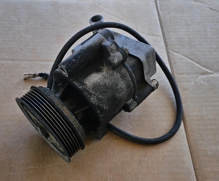 Mercedes M104 Smog Air Injection Pump W124 R129 300sl 300e 104140148588