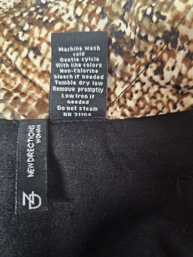 Womens New Directions Lined Animal Print Sleeveless Vest Size XL/0X Full Zip EUC - Picture 7 of 7