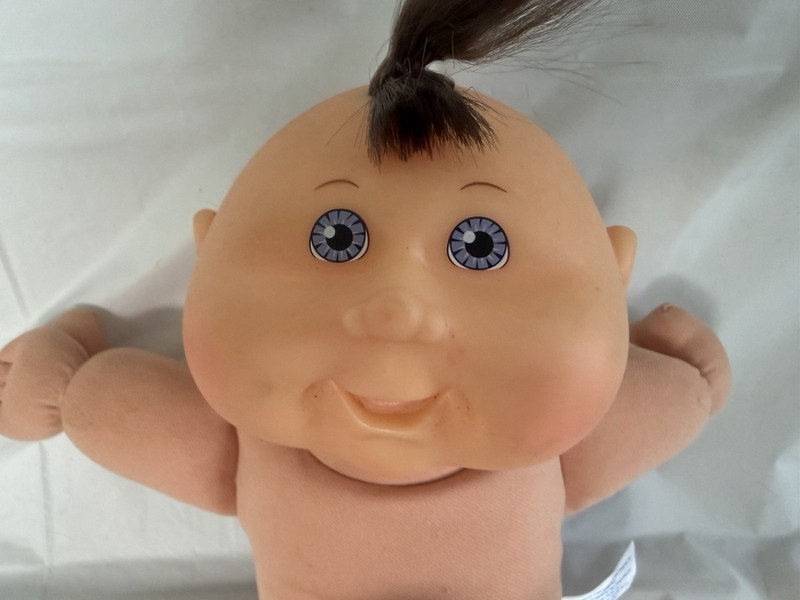 Cabbage Patch 10” Preemie With Blue Eyes And Brown Tuft Of Hair