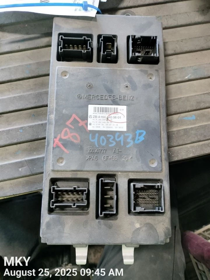 CHASIS CONTROL MODULE 1644403801 2010 MERCEDES-BENZ ML350 Foto 3 de 4