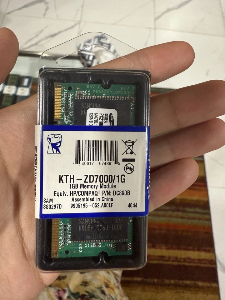Kingstone 1GB Memory Module KTH-ZD7000/1G - Set of 2 - Image 4 of 4