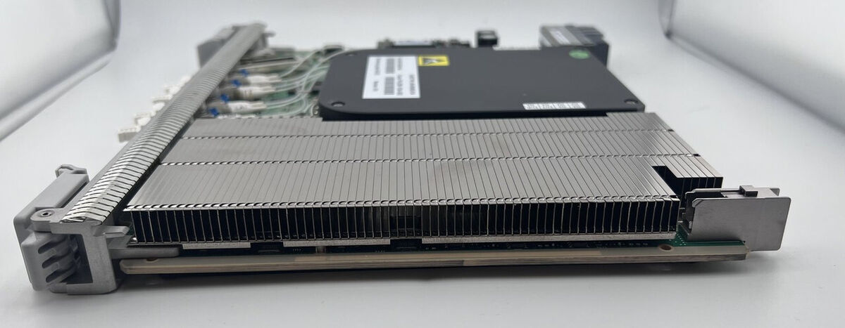 CIENA NTK552JT ESAM C-BAND W/OSC 1XSFP SERVICE ACCESS MOD CIENA NTK552JT ESAM C-BAND W/OSC 1XSFP SERVICE ACCESS MOD