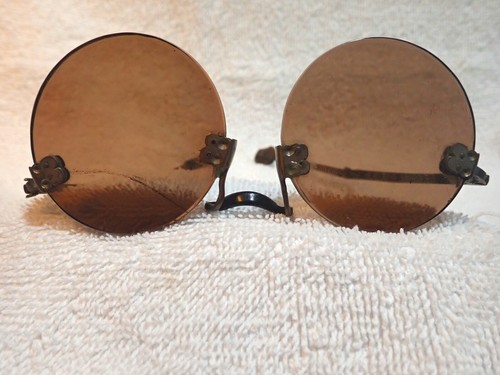 CHINESE TEA QUARTZ RIMLESS SUNGLASSES WITH UNUSUAL MODIFIED WESTERN BRIDGE - Picture 1 of 7