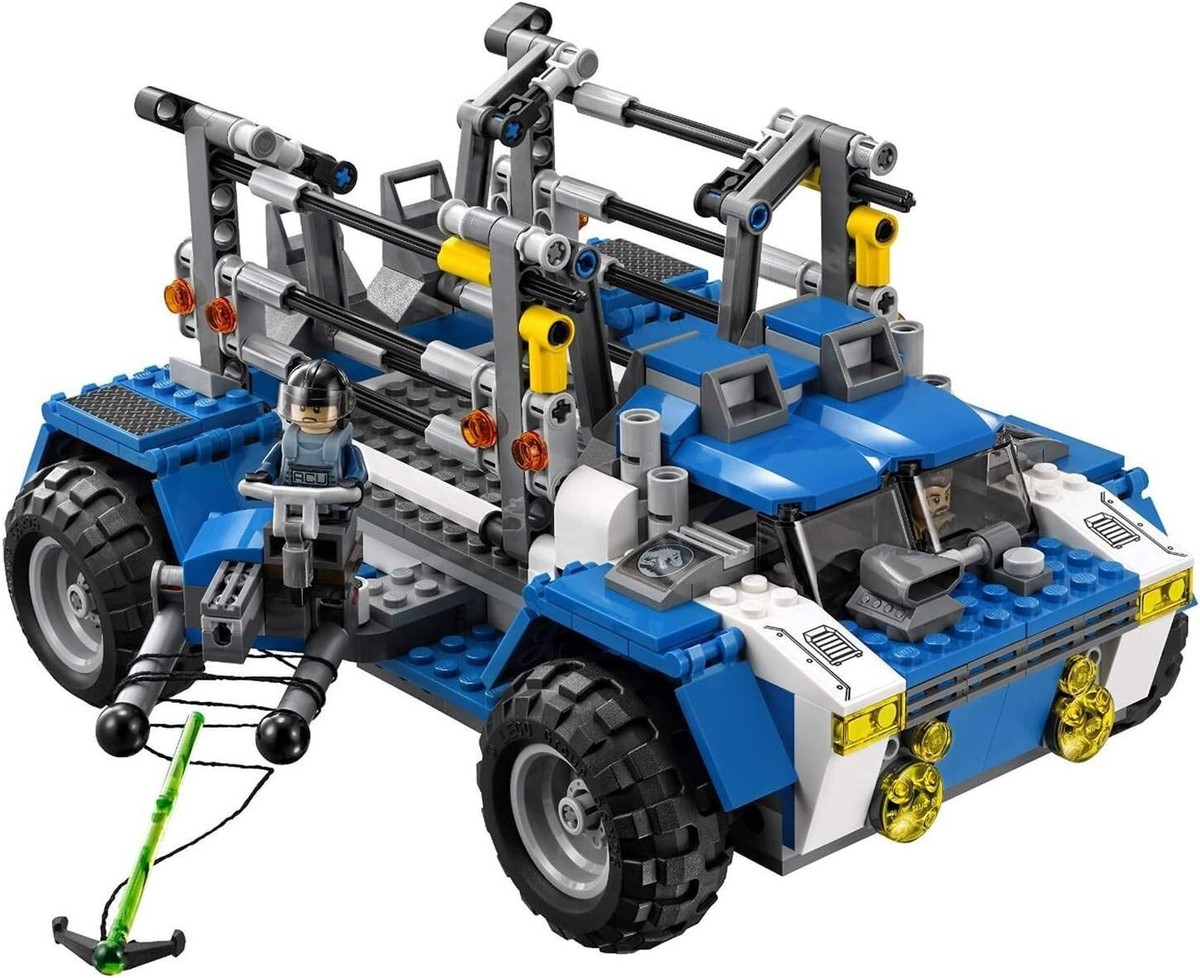 Lego T. rex Tracker 75918 Jurassic World Minifigure Building Set