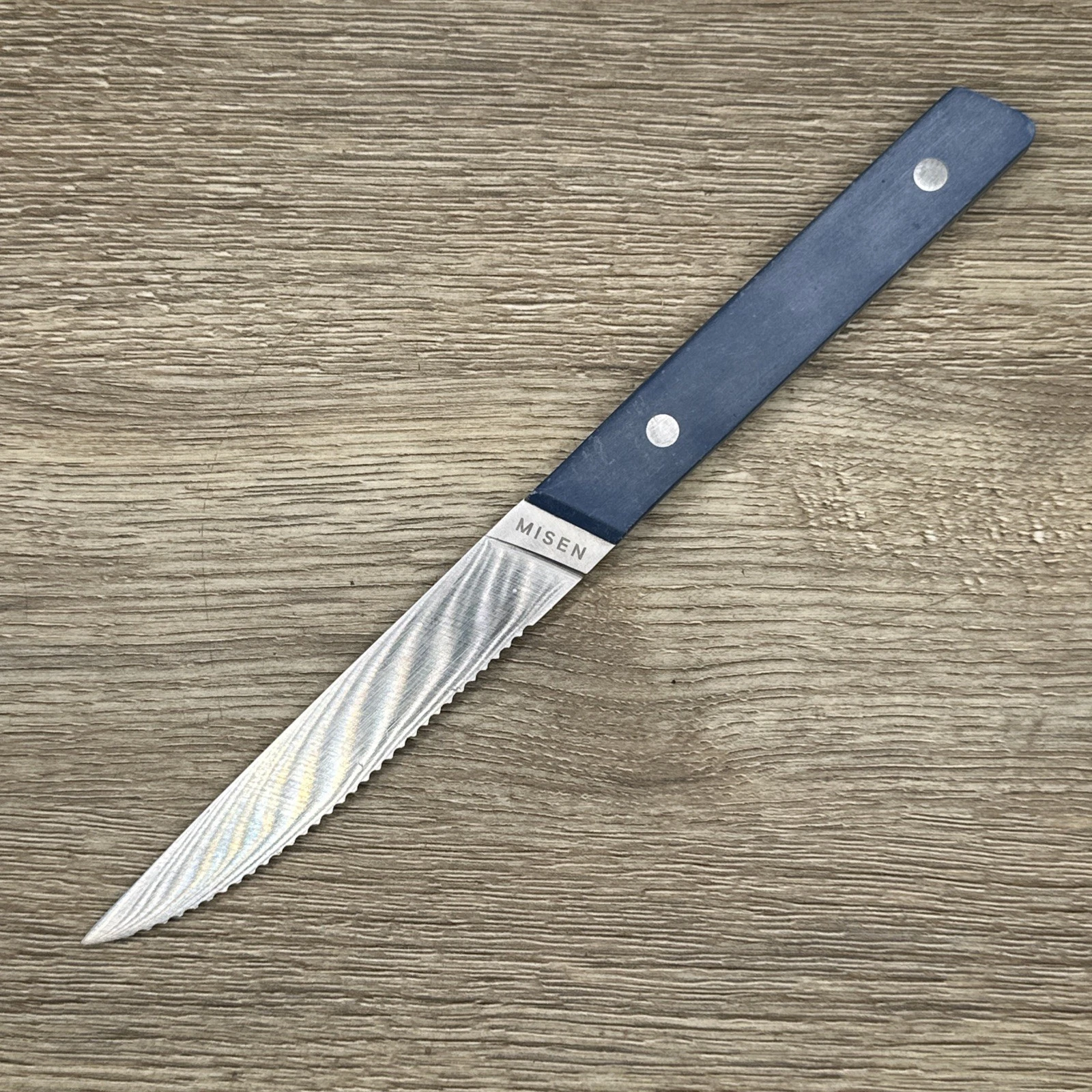 Misen Steak Knife Blue Serrated Edge
Opens in a new window or tab