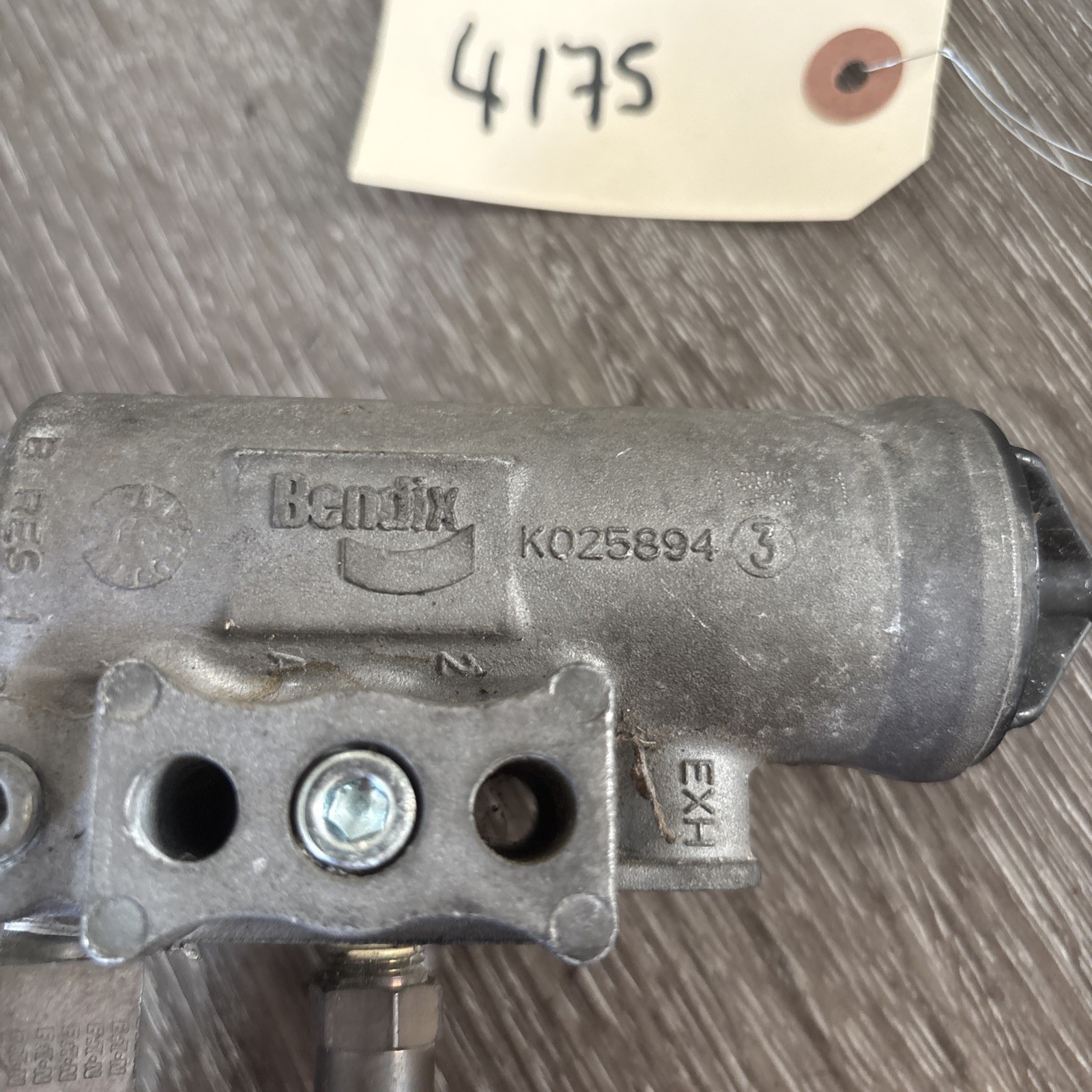 Cummins Bendix Air Compressor Governor P/N K025894 | eBay
