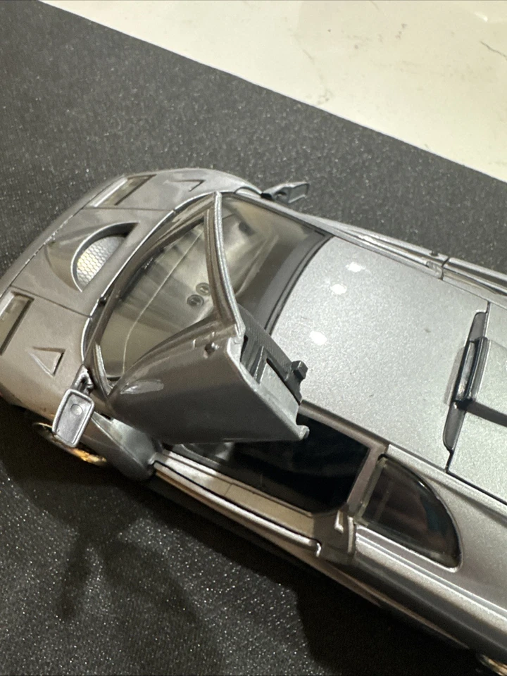 RARE MOTORMAX 1:18 LAMBORGHINI DIABLO GT, METALLIC GREEN - 73168 - Image 3 of 4