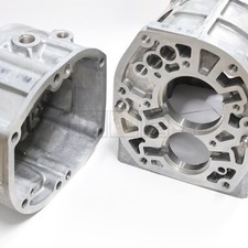 Mazda Genuine 5-speed Rx-8 Rx-7 Fd3s Manual Transmission Case Oem Japan Mazda Genuine 5-speed Rx-8 Rx-7 Fd3s Manual Transmission Case Oem Japan