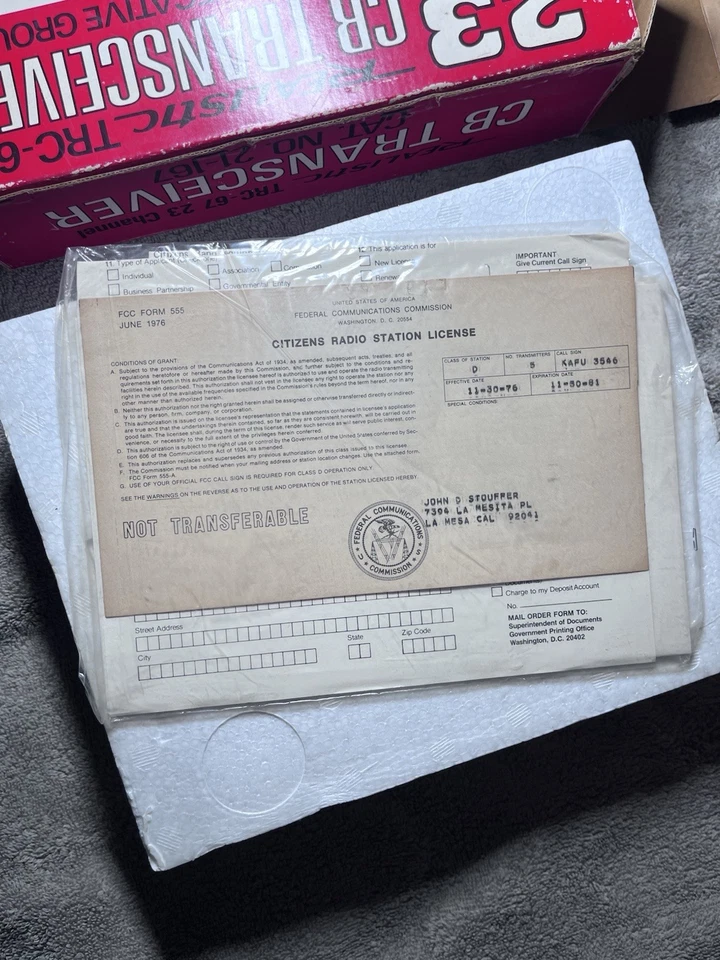 Vintage Realistic TRC-67 23 Channel CB Transceiver Never Tested - Image 4 of 4