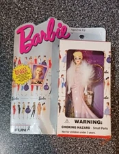 Barbie Enchanted Evening Basic Fun Really Works Keychain. 1996