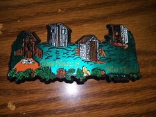 Universal Souvenir Co, Great Houses of West Virginia Magnet