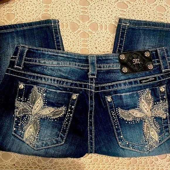 Bermudas Jean MISS ME lavado oscuro bolsillos cruzados 29 elásticas nuevas sin etiquetas
