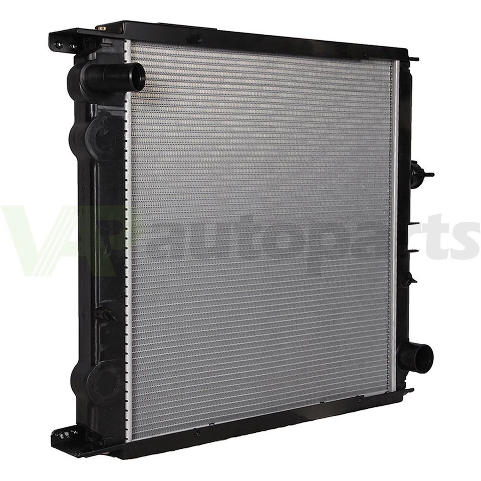 Radiador de aluminio para camión Hino 145 165 185 Series 05-07 envío rápido gratuito Foto 3 de 4