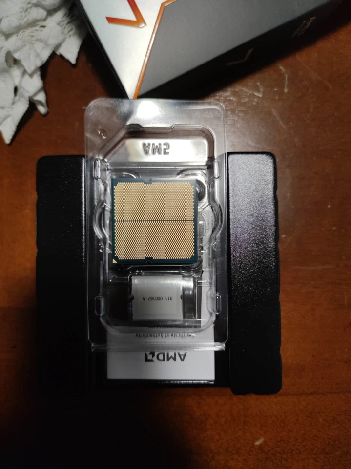 AMD Ryzen 7 7800X3D Processore (4,2 GHz, 8 Cores, Socket AM5) - 100-100000910WOF - Immagine 2 di 3