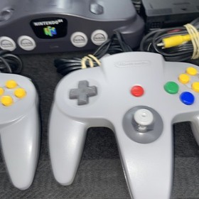 Nintendo 64 N64 Golden Eye 007 Console Bundle With 2 Rebuilt Controllers
