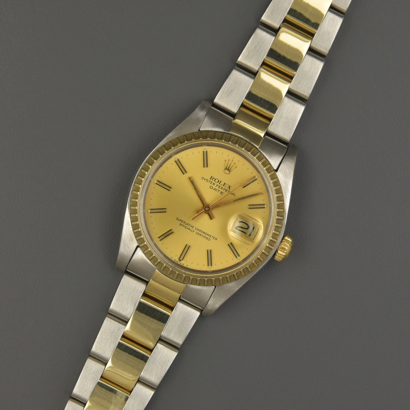 Rolex — Rolex Oyster Date 34mm Vintage 1979 Steel GOLD Automatic Perspex