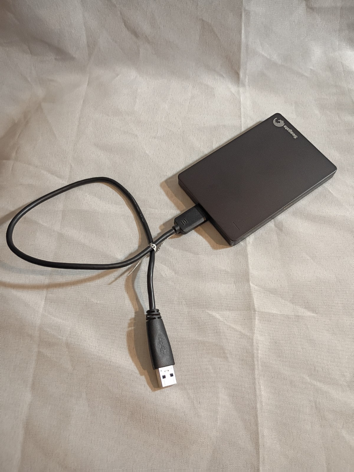 Seagate Backup Plus Portable External Hard Drive 1TB (SRD00F1) Slim USB3.0 Used