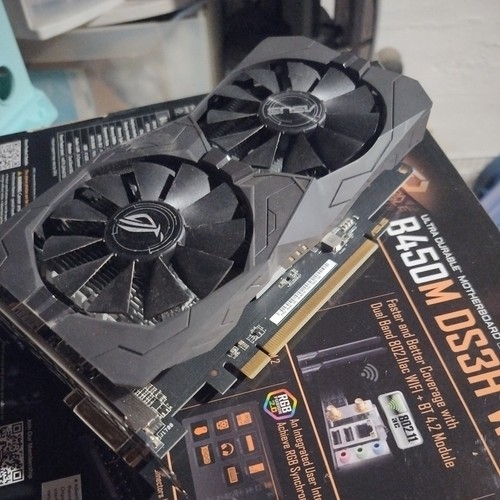 ASUS ROG Strix Radeon RX 460 4GB OC Edition Gaming GPU