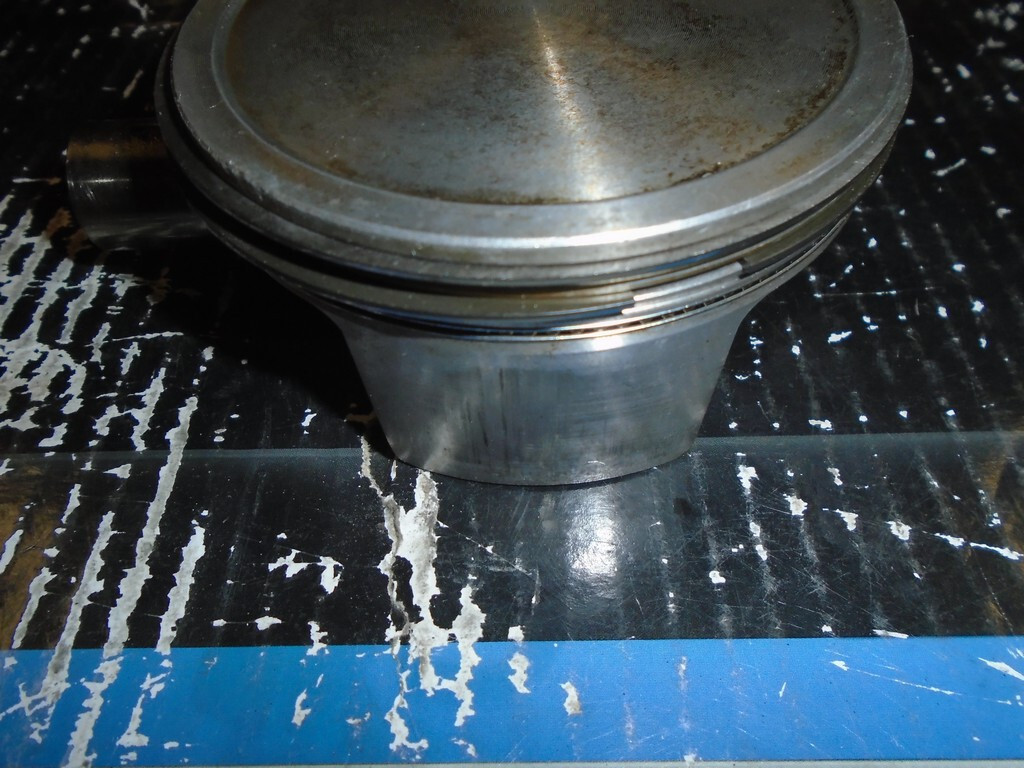 s-l1200.jpg s-l1200.jpg