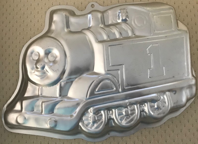 Wilton 'Thomas the Tank Engine' Cake Pan/Jello Mold! #2105-1349