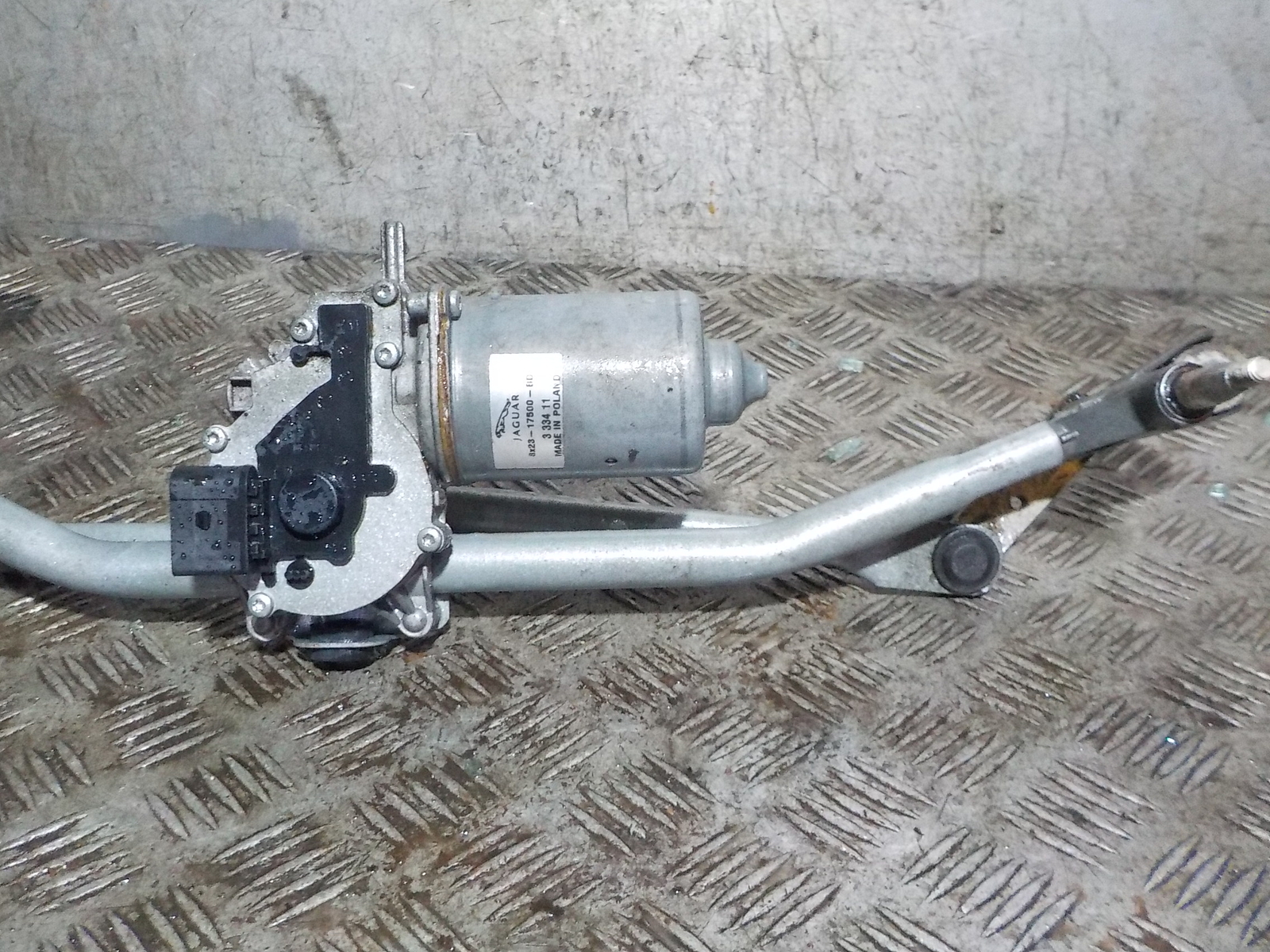 2012 Jaguar XF X250 Front Windscreen Wiper Motor & Linkage 8X2317500