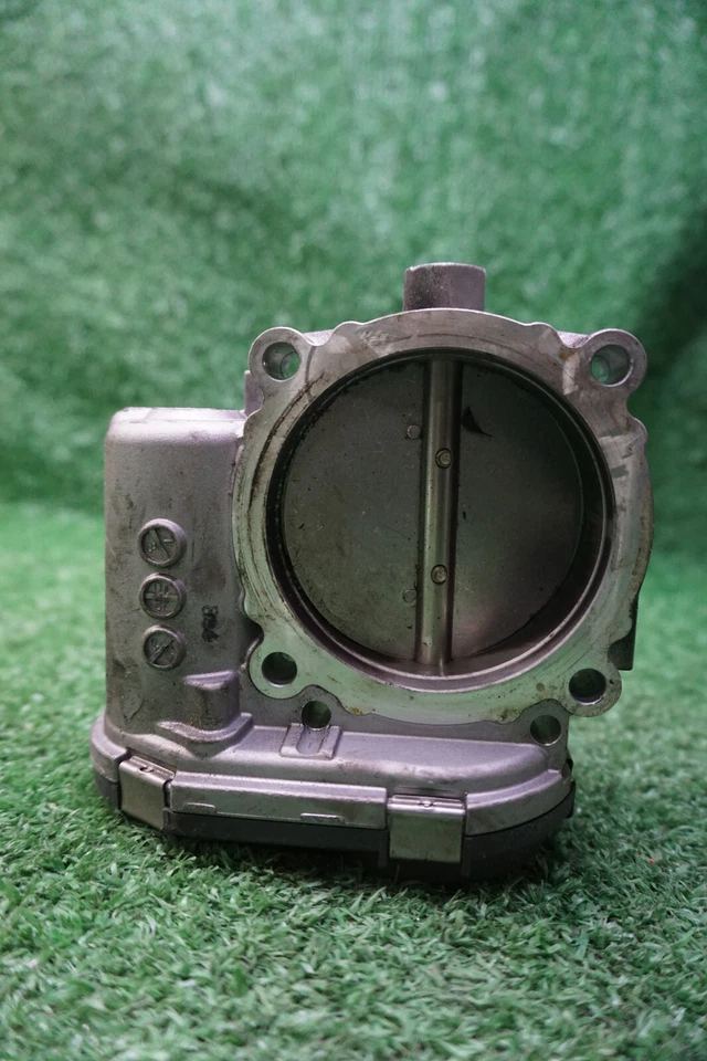 Chrysler 200 2011 3,6 L carrocería del acelerador OEM 05184349AC Foto 3 de 4