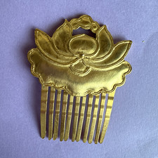 1960  s Vintage Gold Tone Hair Comb