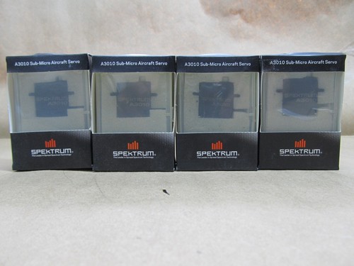 Four Spektrum A3010 Sub-Micro Aircraft Servos | eBay