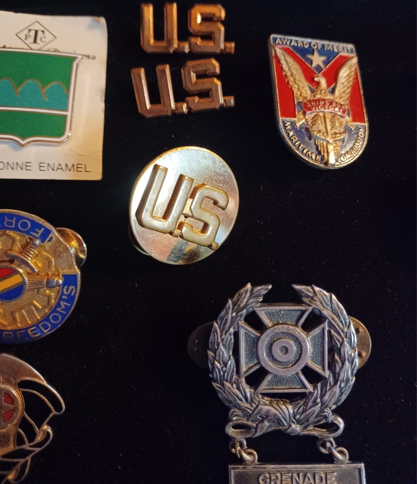 Vintage US Marine Corps Ribbon Rack And Army Pins | eBay