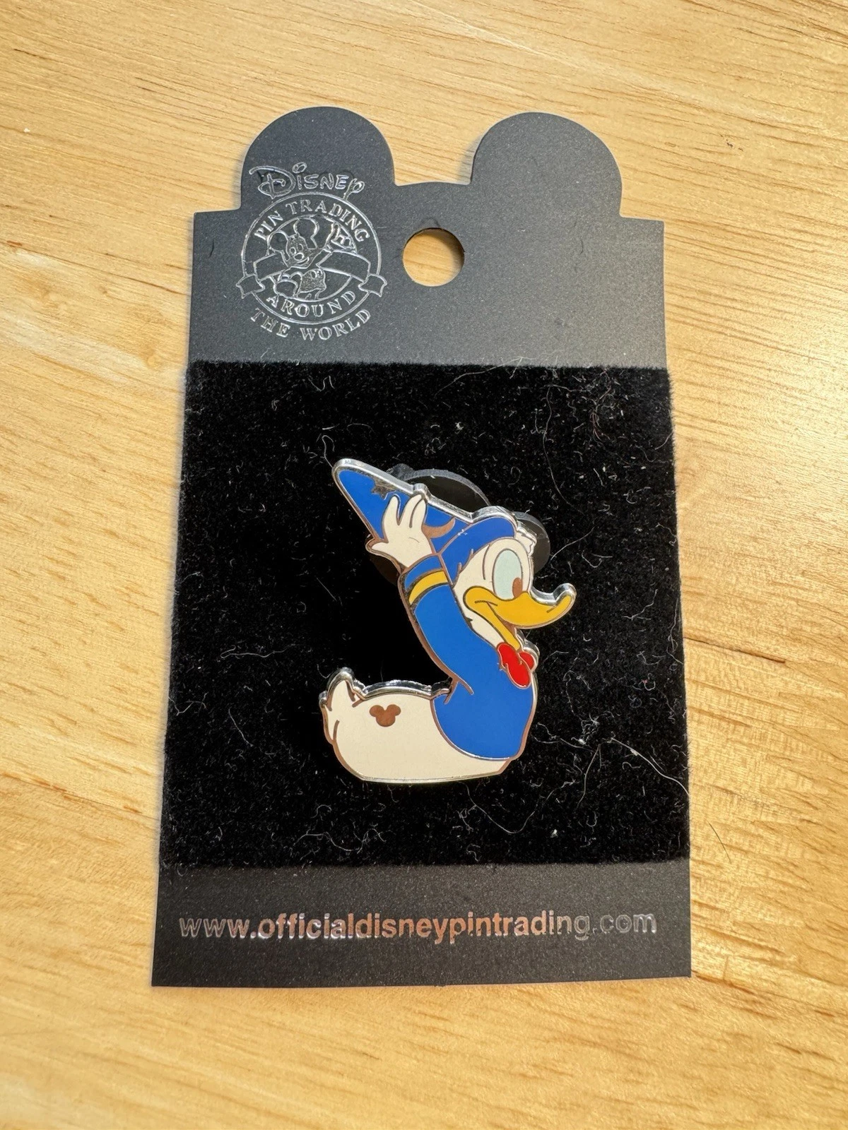 Disney WDW Sorcerer Hat Donald Duck Hidden Mickey Trading Pin 2007
